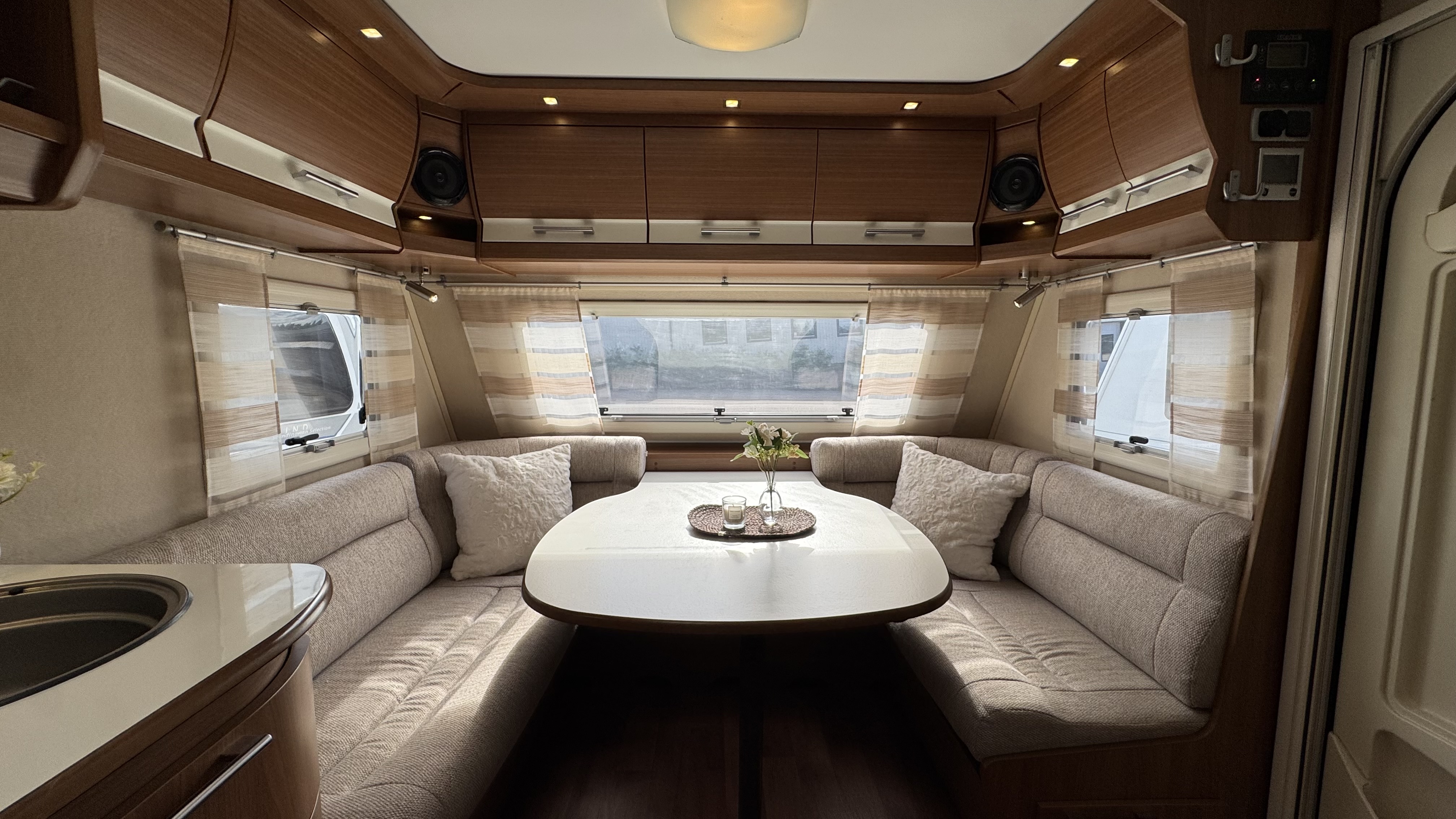 Kabe Royal 720 Etdl KS 2010